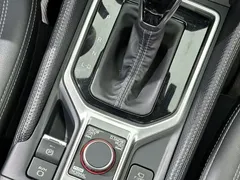 2022 Subaru Forester 2.0i AWD Flagship EyeSight, белый — фото 15