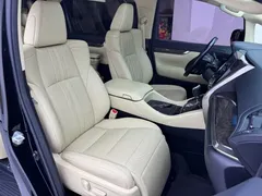2021 Toyota Vellfire Hybrid 2.5L HV Premium, чёрный — фото 13