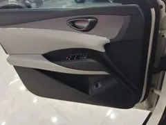 2025 BYD Seal 06 DM-i PHEV Smart Driving 80km Luxury, белый — фото 7