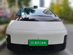 2024 Li Auto MEGA Ultra, белый — фото 2