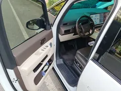 2024 Li Auto MEGA Ultra, белый — фото 17
