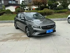 2022 Geely Emgrand 4th Gen 1.5L CVT Premium — фото 3