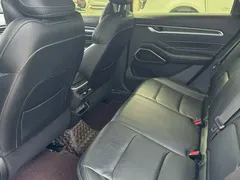 2022 Geely Emgrand 4th Gen 1.5L CVT Premium — фото 9