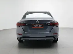 2021 Nissan Sylphy 1.6L XL CVT — фото 4