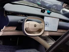 2025 Nio ET9 102kWh Horizon Special Edition, чёрный — фото 10