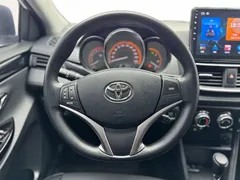 2022 Toyota Yaris L Zhixuan X 1.5L CVT Luxury Plus, белый — фото 10