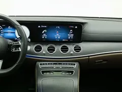 2021 Mercedes-Benz E-Class E 260 L Sport, чёрный — фото 12