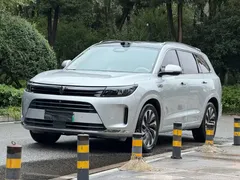 2024 Aito M7 1.5T RWD Smart Driving Ultra 5-seat — фото 3