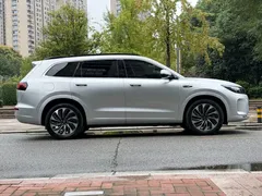 2024 Aito M7 1.5T RWD Smart Driving Ultra 5-seat — фото 5