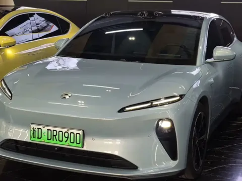 2024 Nio ET5T 75kWh Touring