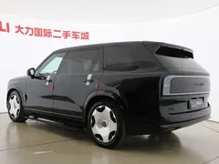 2025 Zeekr 9X Ultra 70kWh 6-seat, чёрный — фото 13