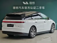 2025 Li Auto i8 Standard, белый — фото 4