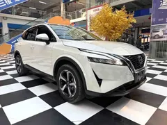 2023 Nissan Qashqai 1.3T CVT Luxury, белый — фото 3