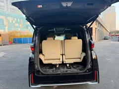 2024 Toyota Vellfire Hybrid 2.5L Ultimate, чёрный — фото 14