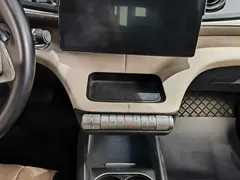 2025 BYD Dolphin 420km Fashion, белый — фото 6
