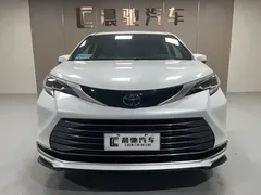 2021 Toyota Sienna 2.5L Hybrid Luxury, белый — фото 2