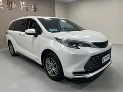 2021 Toyota Sienna 2.5L Hybrid Luxury, белый — фото 3