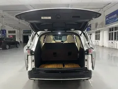 2021 Toyota Sienna 2.5L Hybrid Luxury, белый — фото 18