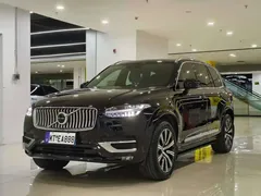 2021 Volvo XC90 7-seat, чёрный — фото 1