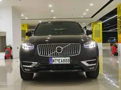 2021 Volvo XC90 7-seat, чёрный — фото 2