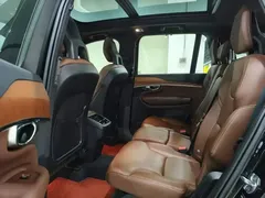 2021 Volvo XC90 7-seat, чёрный — фото 7
