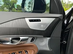 2023 Volvo XC90 7-seat, чёрный — фото 4