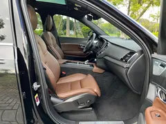 2023 Volvo XC90 7-seat, чёрный — фото 6