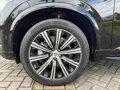 2023 Volvo XC90 7-seat, чёрный — фото 11