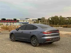 2026 BYD Seal 05 PHEV 210KM Premium, синий — фото 6