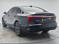 2025 Hongqi H5 PHEV 130, чёрный — фото 4