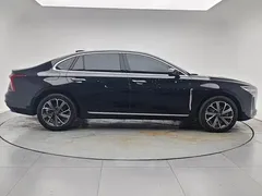 2025 Hongqi H5 PHEV 130, чёрный — фото 8