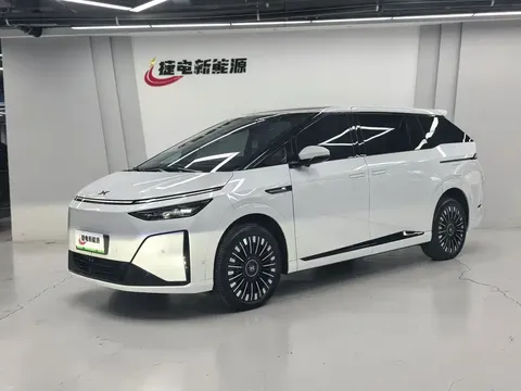 2026 Xpeng X9 EREV 1602 Ultra