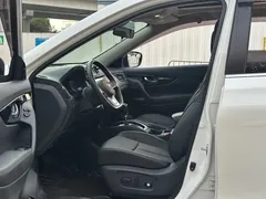 2021 Nissan X-Trail 2.0L CVT 2WD XL ITS Comfort, белый — фото 3