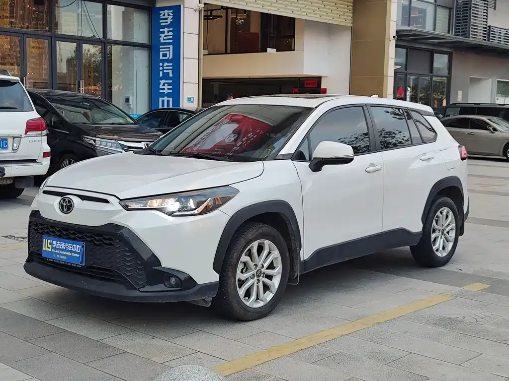 2023 Toyota Frontlander 2.0L CVT Leading