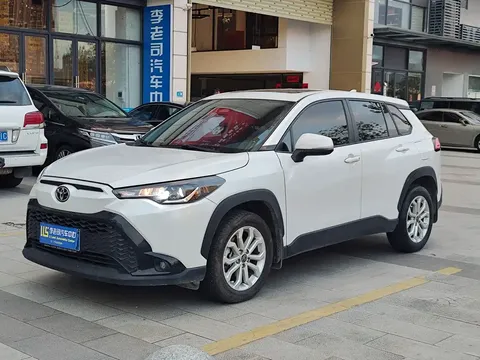 2023 Toyota Frontlander 2.0L CVT Leading