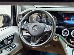 2023 Mercedes-Benz Vito 2.0T Elite 7-seat, чёрный — фото 17