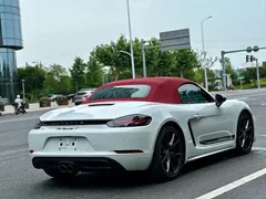 2019 Porsche 718 Boxster T 2.0T, белый — фото 11