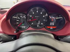2022 Porsche 718 Boxster 2.0T — фото 11