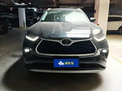 2022 Toyota Highlander 380T 4WD Premium 7-seat, чёрный — фото 2