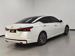 2022 Nissan Teana 2.0L XL-TLS, белый — фото 4
