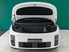 2025 Li Auto i6 2WD Standard, белый — фото 5