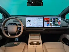 2025 Li Auto i6 2WD Standard, белый — фото 10