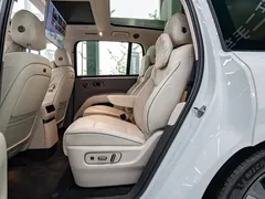 2025 Li Auto i8 Standard, белый — фото 17