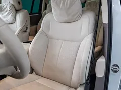 2025 Li Auto i8 Standard, белый — фото 22