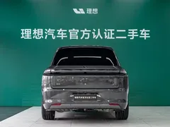 2025 Li Auto L8 Smart Refresh — фото 3