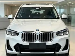 2022 BMW X3, белый — фото 1