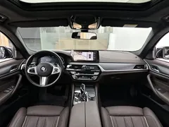 2021 BMW 5 Series 530Li Premium M Sport Package, чёрный — фото 8