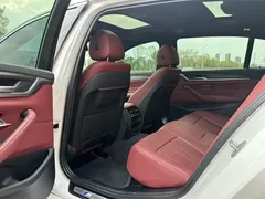 2023 BMW 5 Series 530Li Leading M Sport Package, белый — фото 5