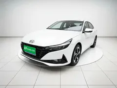 2022 Hyundai Elantra 1.5L CVT LUX Premium, белый — фото 1
