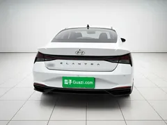 2022 Hyundai Elantra 1.5L CVT LUX Premium, белый — фото 5